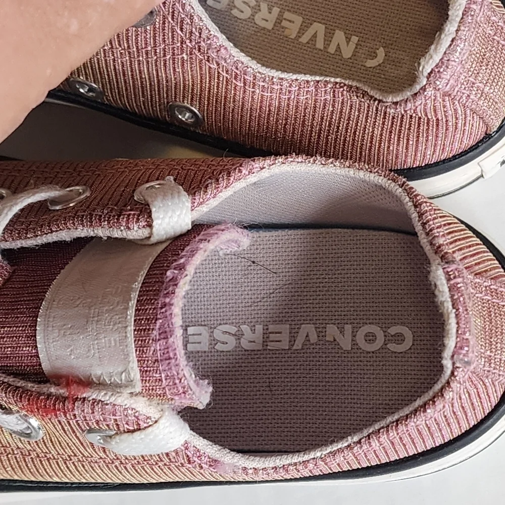 Converse chic pink